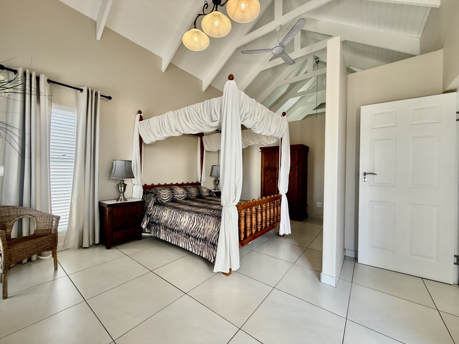 4 Bedroom Property for Sale in Blue Lagoon Western Cape